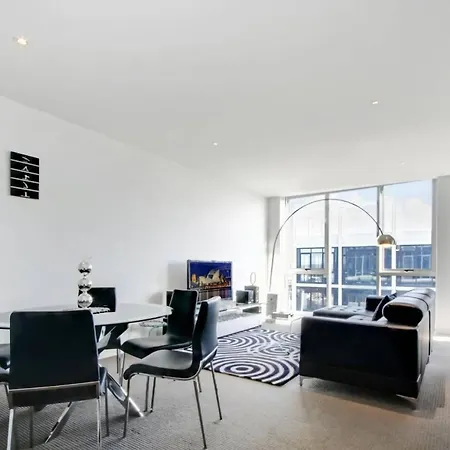 Realm Park 39 Barton Act Apartment Canberra Exterior photo